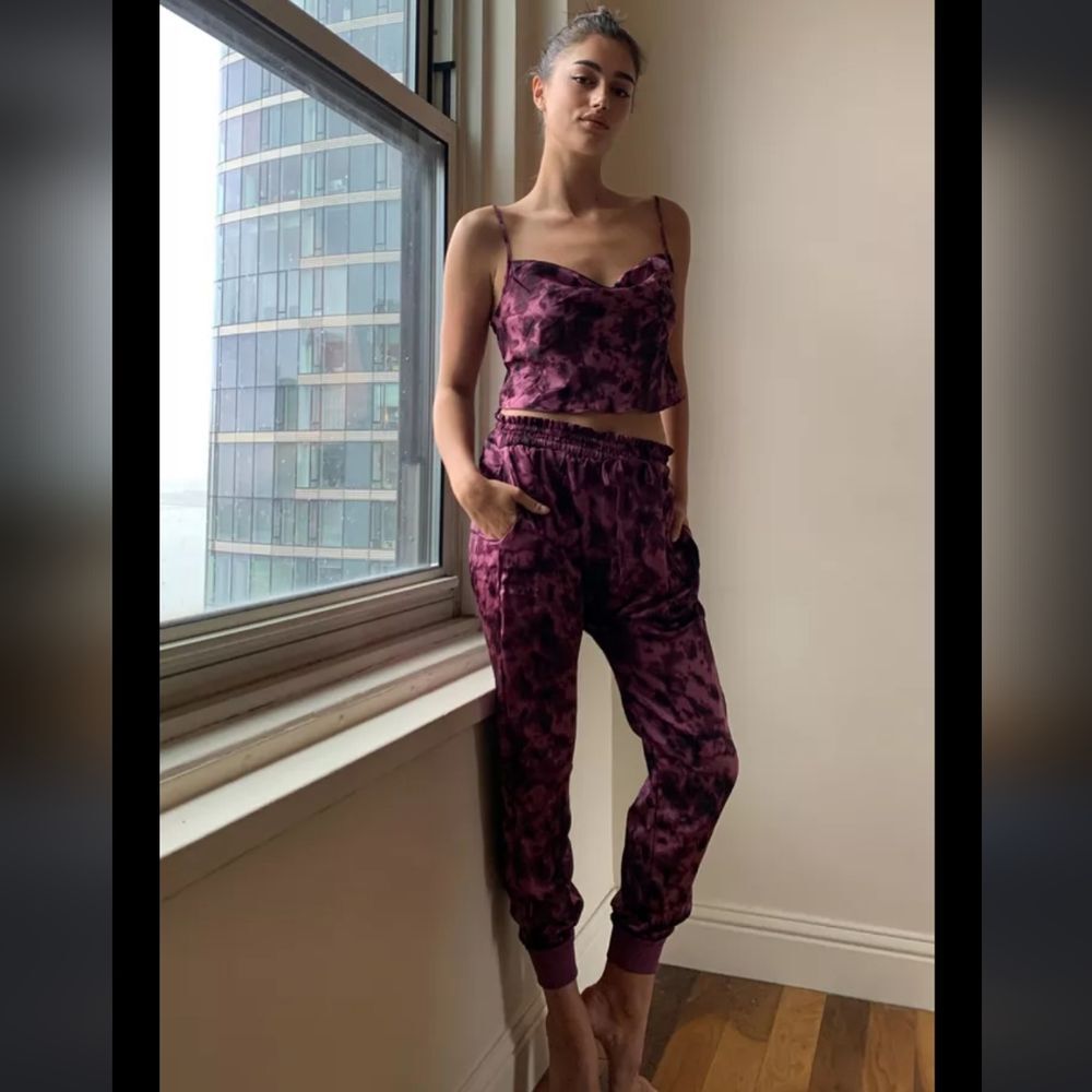 Urban Outfitters Harem Jogger Pants Silky Drawstring Purple Tie Dye Womens Small